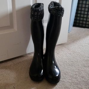 Black Rain boots